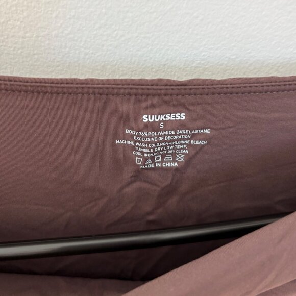 SUUKSESS Women Double Lined Tight Fitted Crop Top - Picture 4 of 4